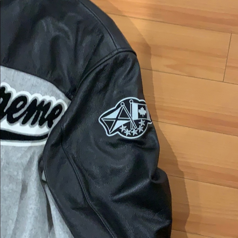 Jacket - Picture 4 of 6